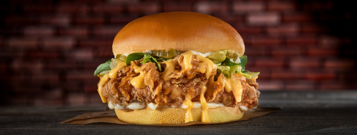 CHEESY DOUBLE CRUNCH